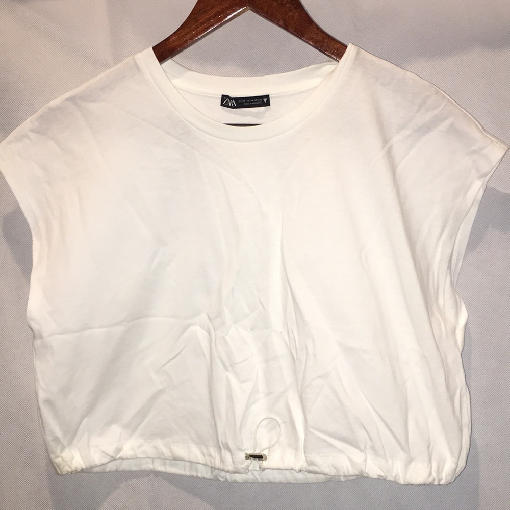 Zara Drawstring Bottom White Sleeveless Crop Top | Size M